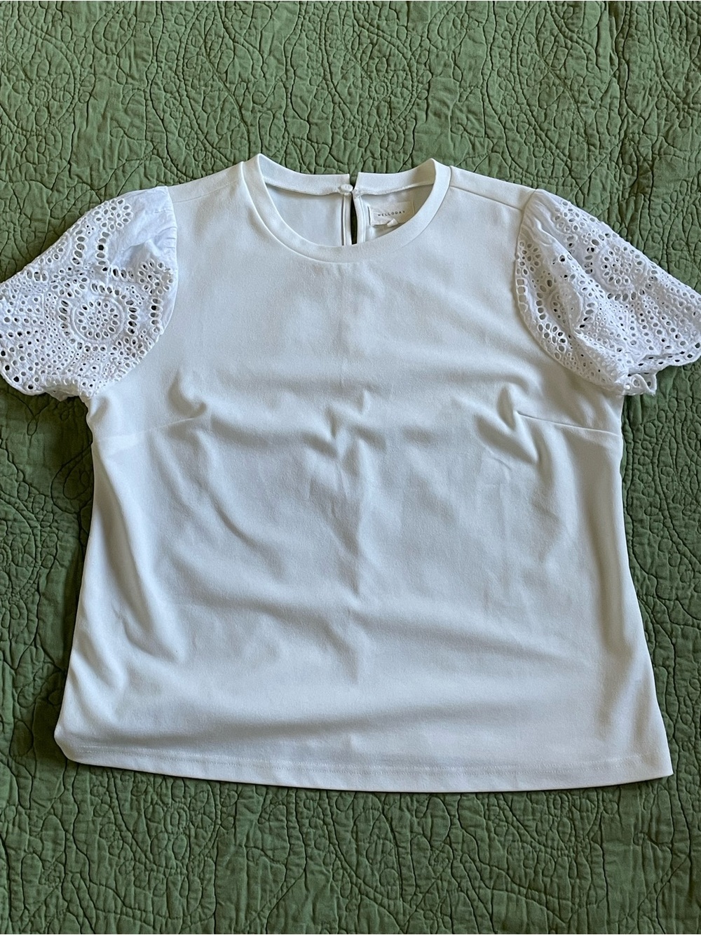 MELLODAY White Eyelet Puff Sleeve Top